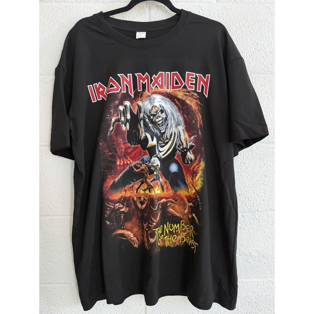 Iron Maiden The Number Of The Beast Graphic Band T Shirt Black Size Large